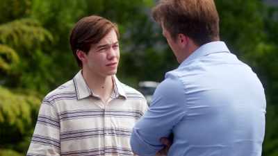 - Two women?
Max, that's ridiculous. - My Husband's Seven Wives