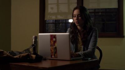 ( typing ) - Pretty Little Liars