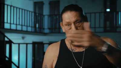Tyrone was right behind me,
just came around, - Inmate #1: The Rise of Danny Trejo