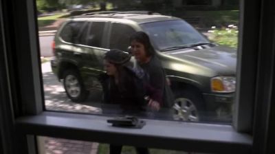 - Tyrone!
- What is it? - Criminal Minds
