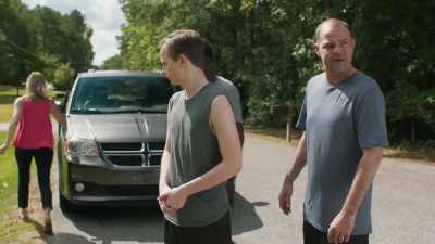 Tyson, stay to the right. - Tyson's Run