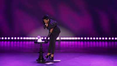 Uber - Sommore: Queen Chandelier