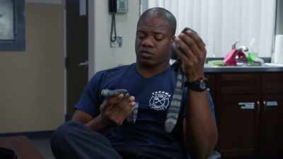 Ugh, I never let anybody
touch my feet, - Tacoma FD