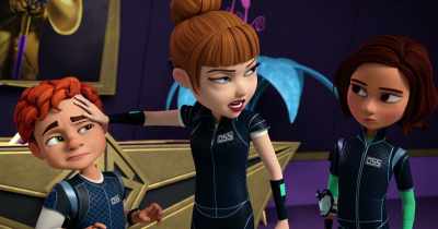 Ugh! I will answer it.
[mutters] Childrens. - Spy Kids: Mission Critical