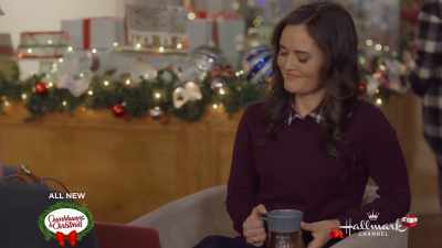Ugh. [laughs] - Christmas She Wrote