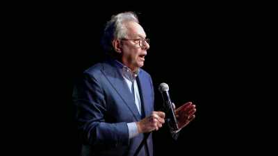 Uh, and, [stammers]
then I thought, - Lewis Black: Thanks for Risking Your Life