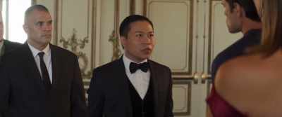 Uh, where are you going with this,
Joseph? We have no time. - A California Christmas: City Lights