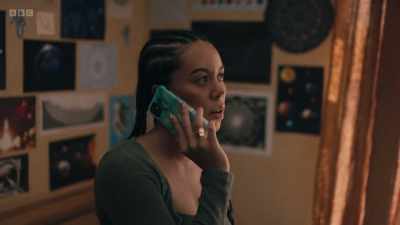 Uh, call me back when you get this. - Mood
