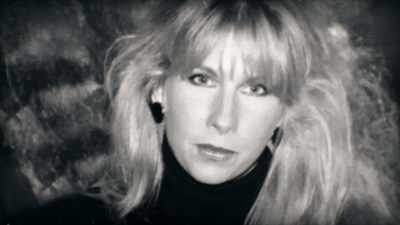 Uh, Debbie and I,
that was the reason that we broke up. - ZZ Top: That Little Ol' Band From Texas
