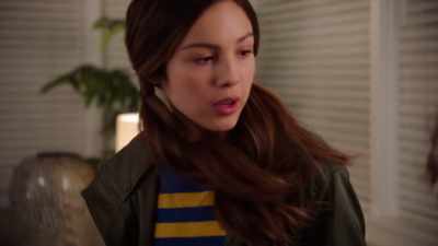 Uh, do you need another pillow?
(SNIFFLES) - High School Musical: The Musical: The Series