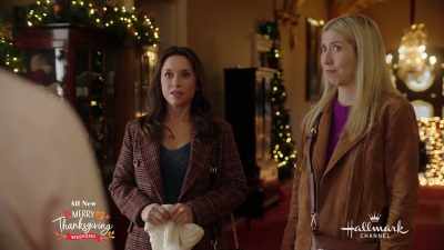 Uh, down the hall,
two lefts, - Christmas at Castle Hart