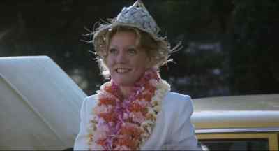 Uh, driver, would you
bring the bags inside,
please? - 9 to 5