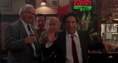 UH, EVERYBODY, UH,
I'D LIKE TO PROPOSE A TOAST. - Only the Lonely