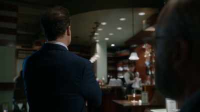 Uh, gin martini,
extra olives, please. - Lucky Hank