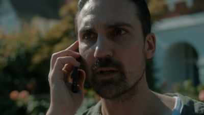 Uh, he was a stocky bloke,
strong, beard. - Ragdoll