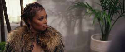 - Uh, if he don't
wanna--the area code, - All the Queen's Men