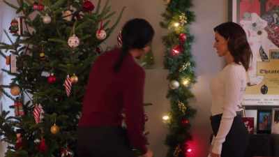 Uh… - I'm Glad It's Christmas