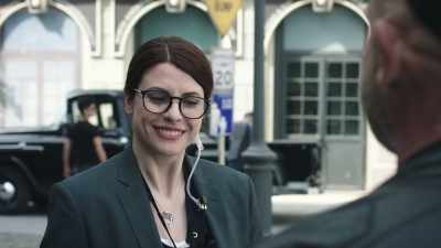 - Uh... He's good.
- Good, good. - Cassino in Ischia