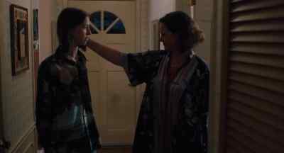Uh, hi, mom. - Dazed and Confused