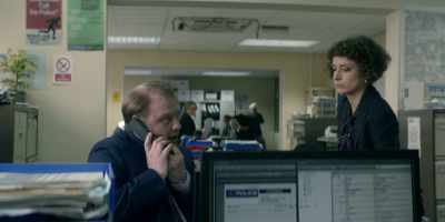 -Uh, hung himself?
-In a churchyard in Barking. - Four Lives