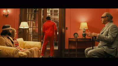 Uh, I'll be right back. - The Royal Tenenbaums