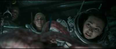 - Uh, I'm just looking for its...
- [squeals] - Underwater