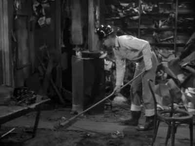 Uh, I'm sorry, ma'am, but
no one's allowed in here. - Alfred Hitchcock Presents