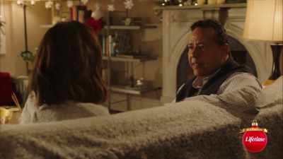 -Uh, this is my wife, Diane.
-Hi, Diane. - Christmas Unwrapped