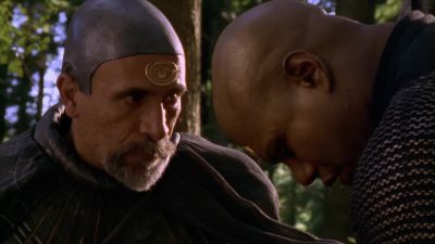 Uh... it's… it's Cuneiform. - Stargate SG-1