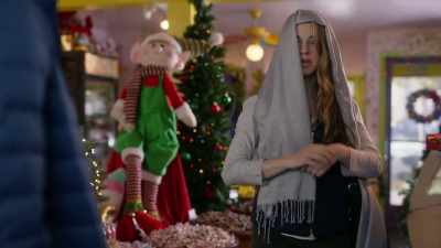 Uh, just, um,
getting some goodies. - Christmas on the Menu