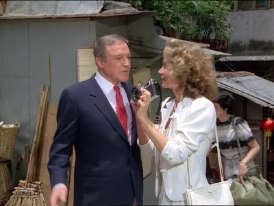 Uh, leni, why don't you go on
ahead and take some pictures? - The Love Boat