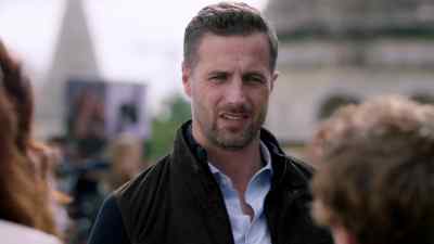 Uh, Liam, all due respect,
I'm sure Savannah - Love on the Danube: Kissing Stars