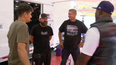 Uh, we lost Eric, we lost our
top guy which is gonna hurt us. - Street Outlaws No Prep Kings Team Attack