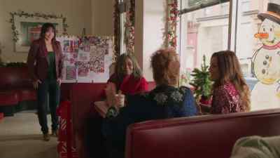 Uh, meeting adjourned. - The Holiday Junkie