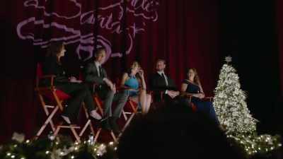 Uh... Next qu - Lights, Camera, Christmas!