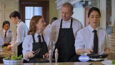 Uh, no, I was just going
for the basic sandwich. - Butlers in Love