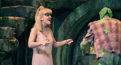 - Uh, no it's okay...
- It's all right. - The Toxic Avenger: The Musical
