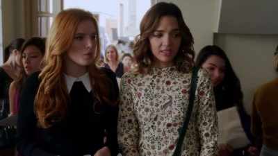 Uh, no. Now, I'm in pain. - Famous in Love