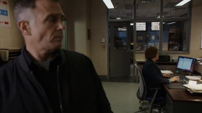 Uh, not so fast, Christopher. - Chicago Fire