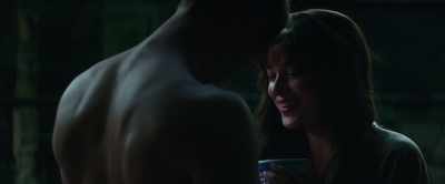Uh-oh. (CHUCKLING) - Fifty Shades Freed