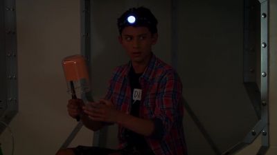 Uh-oh. - Liv and Maddie