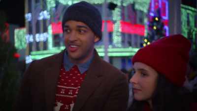 - Uh... Okay, see her?
- Yeah? - The Dog Days of Christmas