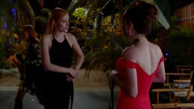 Uh, okay.
Uh, where are you parked? - Famous in Love