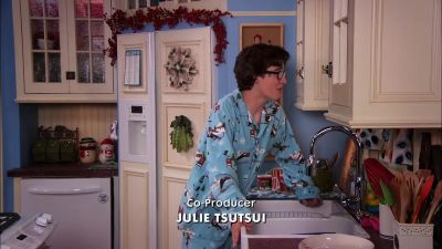Uh, Parker, Dad, come
quick before it stops. - Liv and Maddie