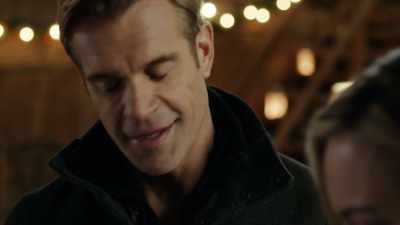 Uh, please.
Call me Henry. - A Royal Christmas Crush