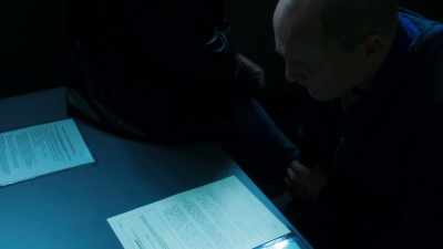 Uh, responsible for all damages,
injuries, physical, emotion... - Lost in London