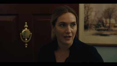 Uh. Richard, this is my mother,
Mrs. Fahey. - Mare of Easttown