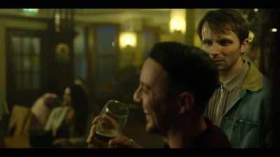 - Uh, s-sorry, I've just got to...
- Yeah, it's fine, yeah. - Inside Man