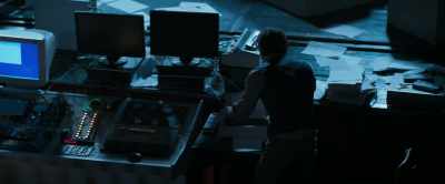 - Uh, - The Quantum Devil