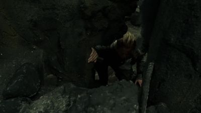 UH! - The 100